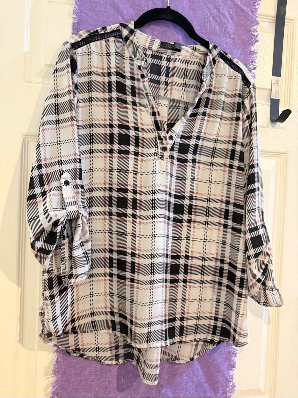 Plaid Button Henley Blouse in Black & Cream